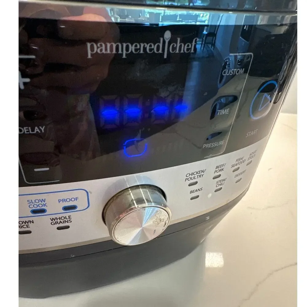 Pampered Chef 100011 Programmable Pressure Quick Multi Cooker